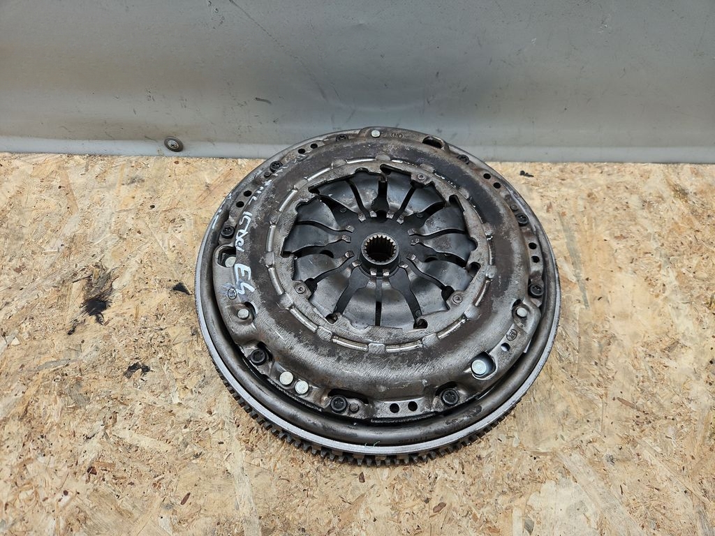 Kit d'embrayage Nissan Juke I F15 (2011)